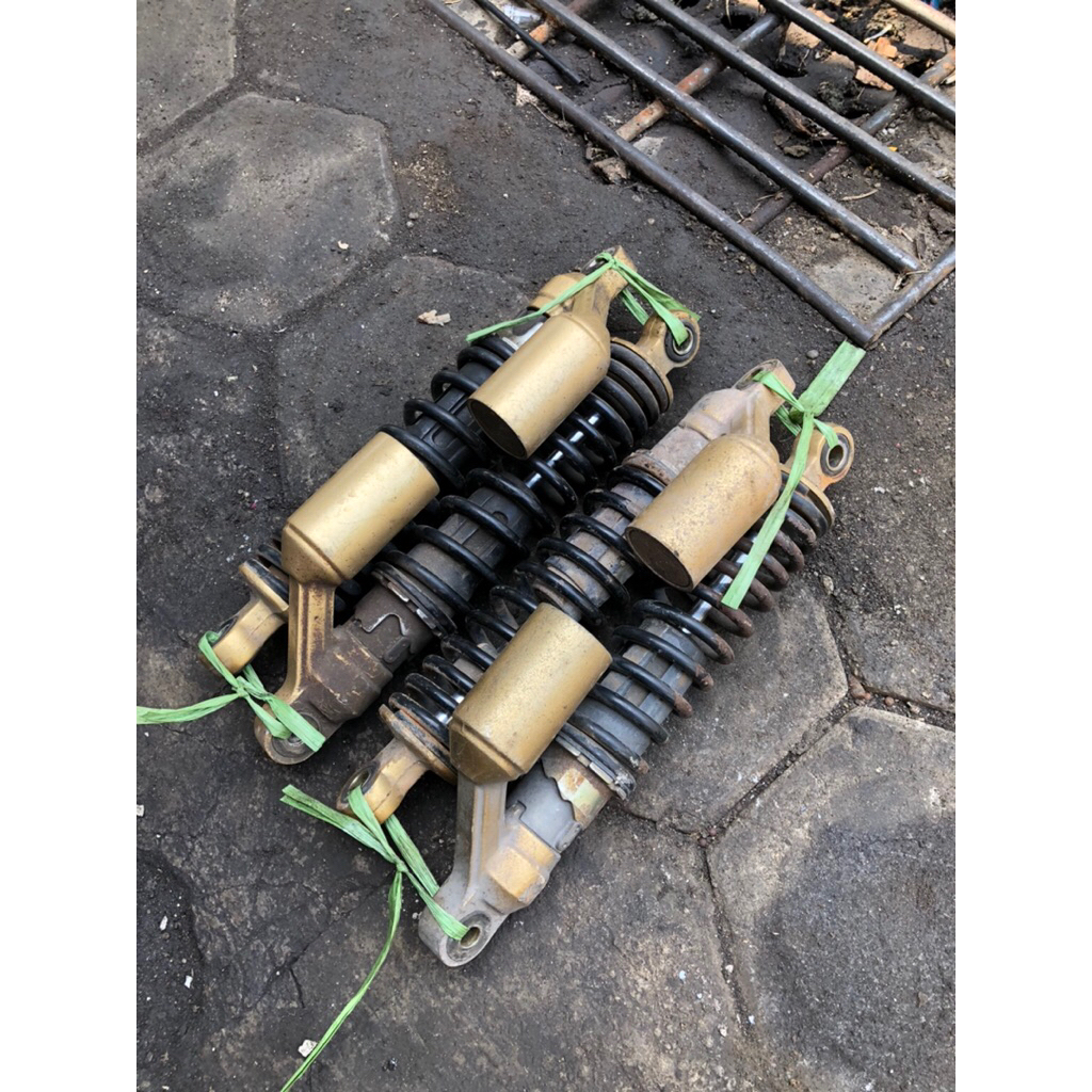 SKOK SHOCKBREAKER TIREV ORI