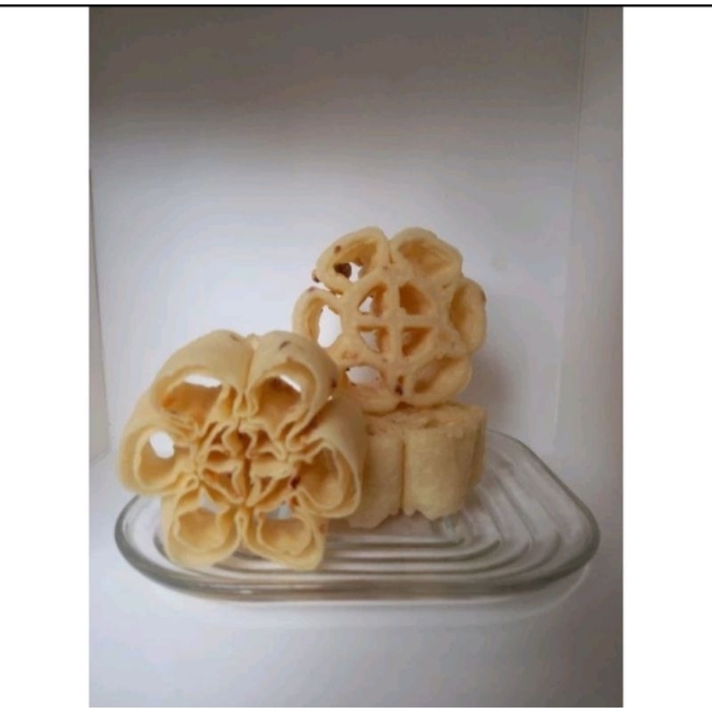 

Kembang goyang/Seroja isi 50 biji