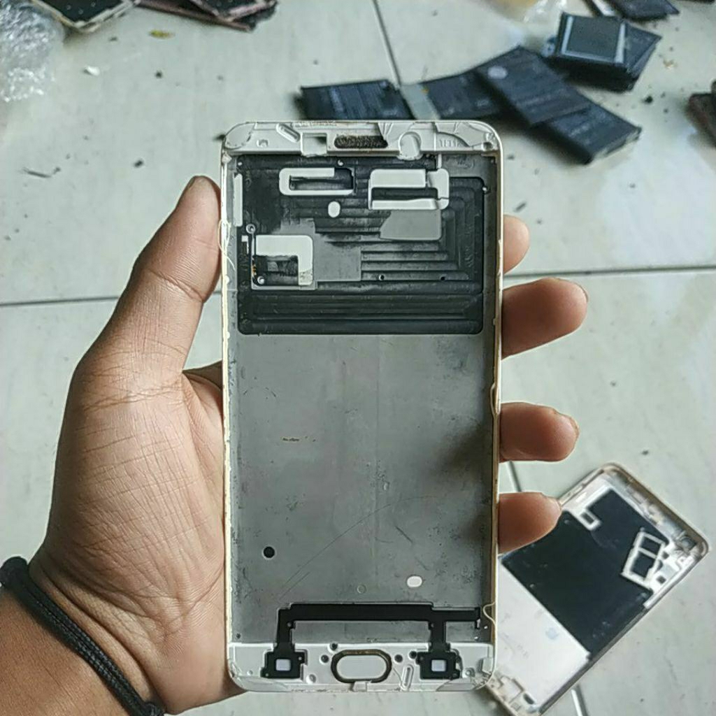 frame set bekas Oppo f1 plus,kurang flexible volume