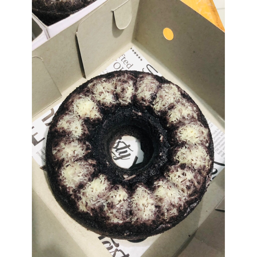 

BOLU KETAN HITAM KEJU LUMER (CEK DESKRIPSI)