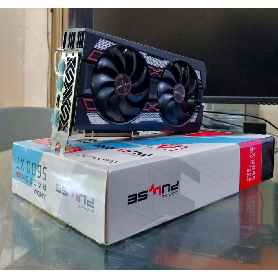 VGA Sapphire Pulse RX 5600XT/ LOGO Sapphire Nyala/ Fullset/ Performa 11-12 dengan RTX 2060