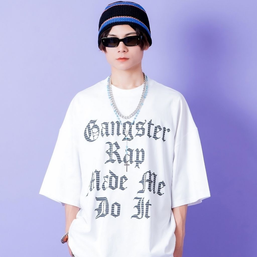 Kaos Oversize Unisex Hitam Putih – Streetwear Gangster Rap – T-Shirt Typography Gothic Kekinian