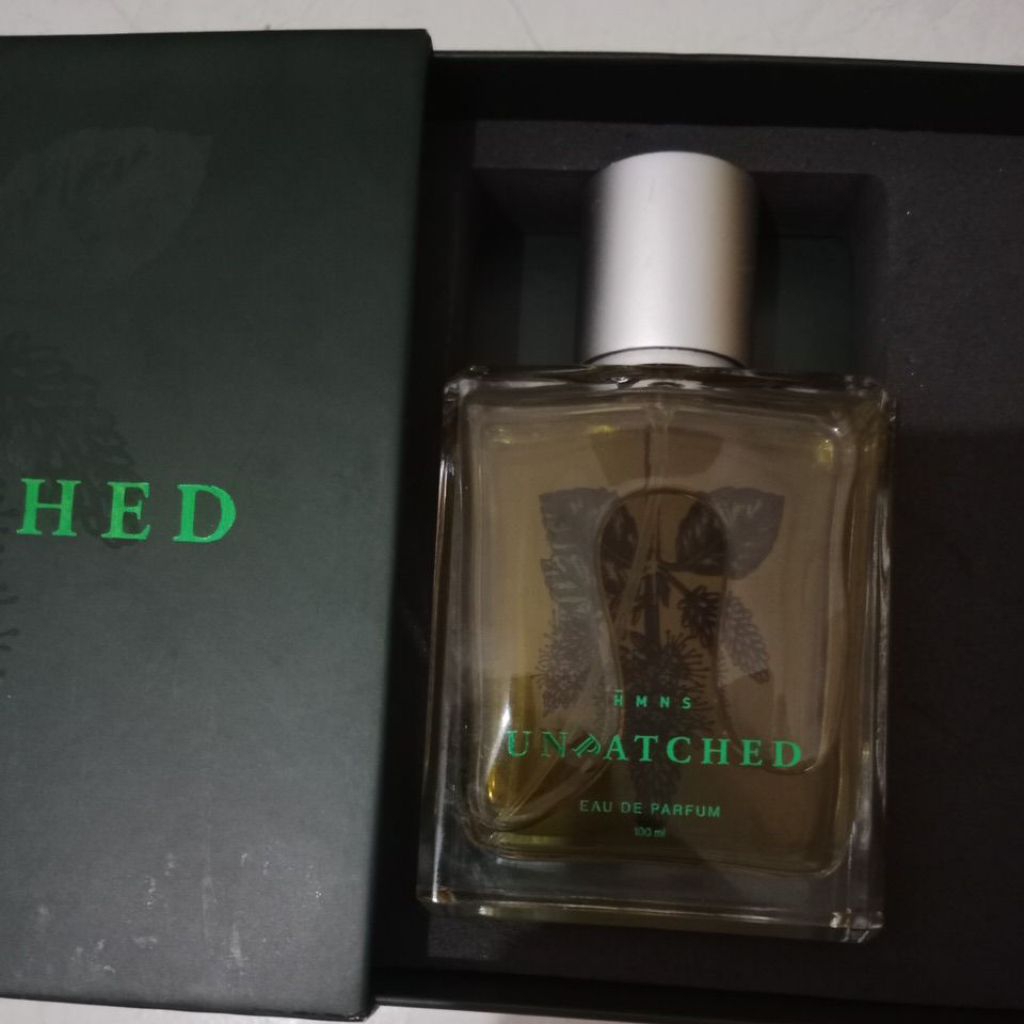 HMNS - unpacthed preloved