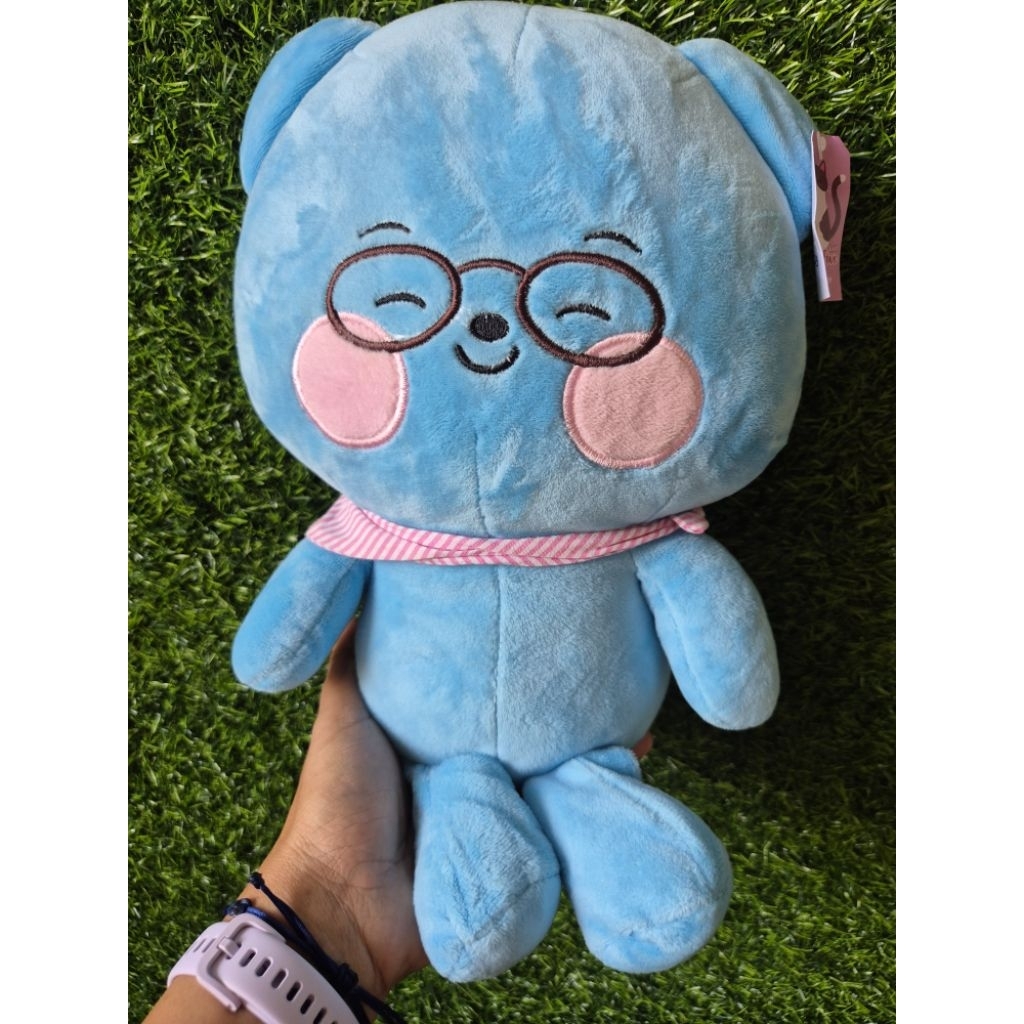 boneka Tonton biru