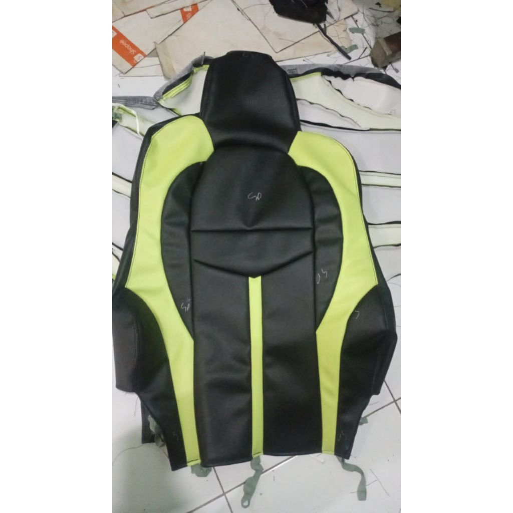 sarung jok Brio satya