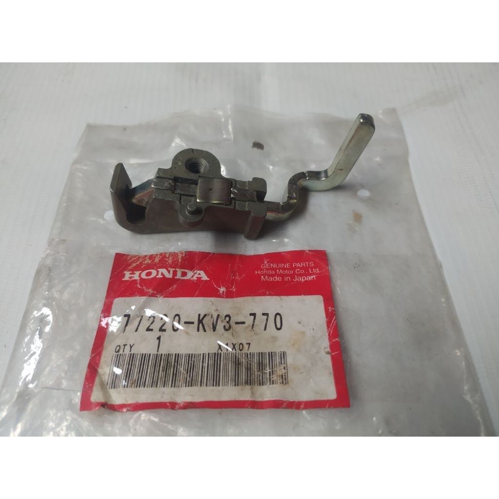 Hook seat Tuas kunci jok Honda NSR 150 R Original nos japan 77220-KV3-770