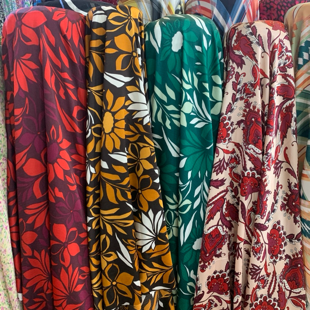 kain silk premium motif - kain silk motif - kain bon bon silk motif bunga - kain silk import