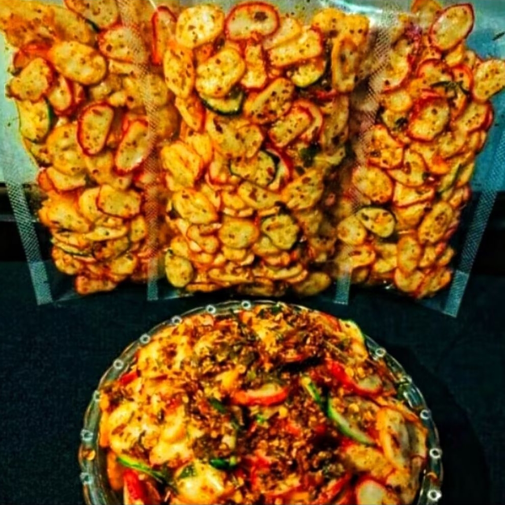 

Seblak kemplang kriuk pedas gurih daun jeruk 250gram