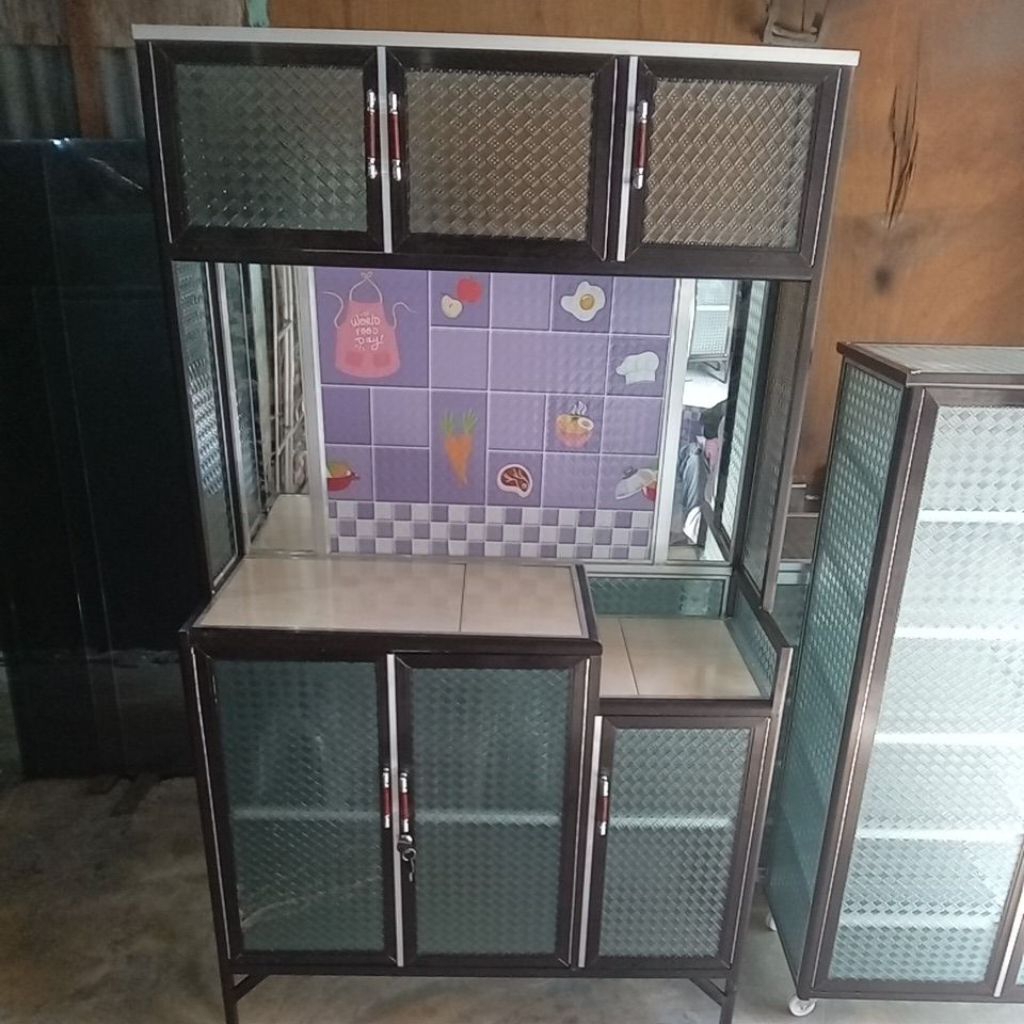 Rak piring 3pintu keramik kaca aluminium