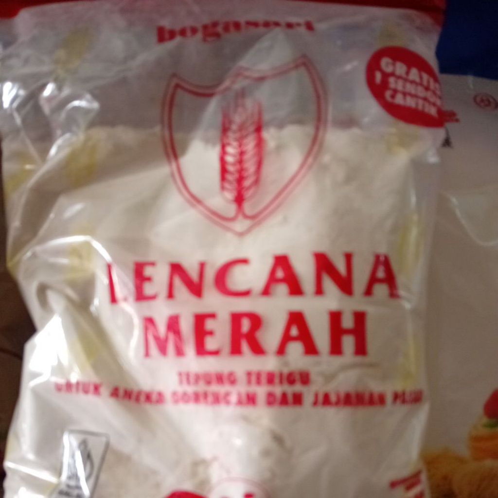 

tepung terigu lencana merah