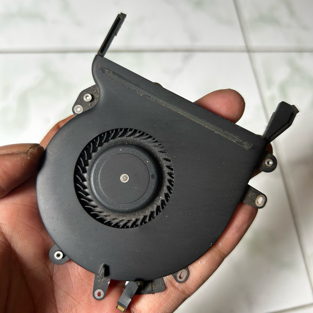 kipas macbook pro 2017/2018/2019