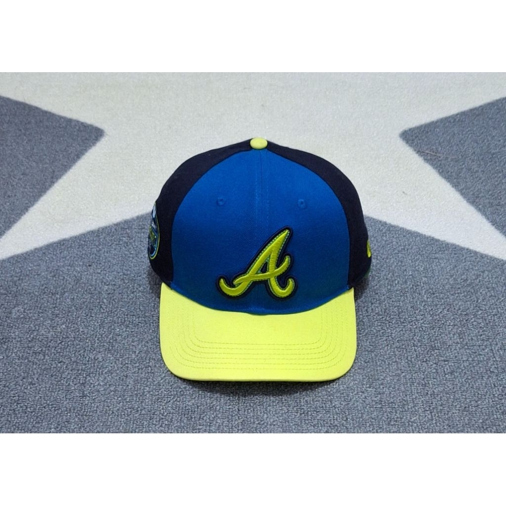 topi new era inisial a builup original bekas preloved unik second