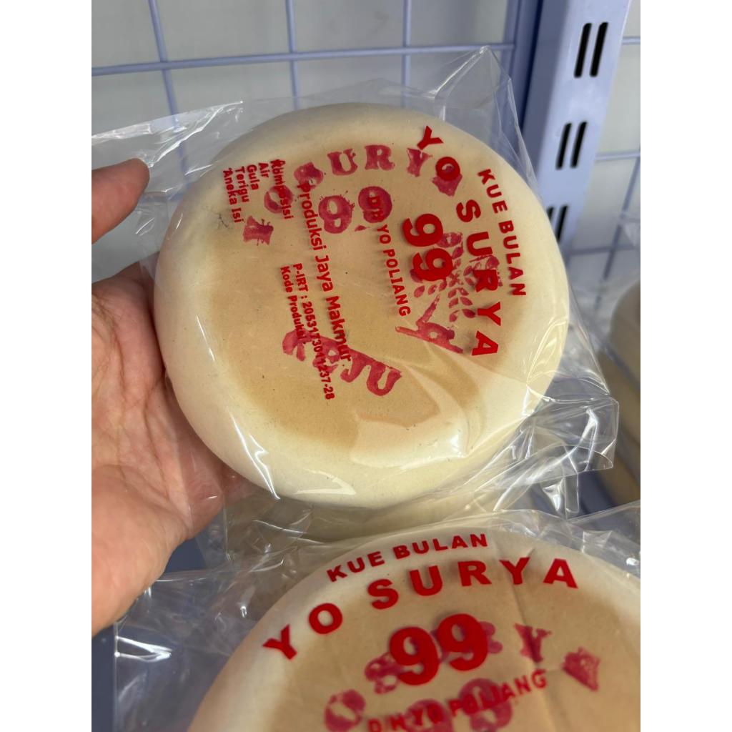 

Kue Bulan Yo Po Surya Mooncake Tong Ciu Pia Rasa Coklat, coklat keju, cempedak, duren, jambu biji Pins