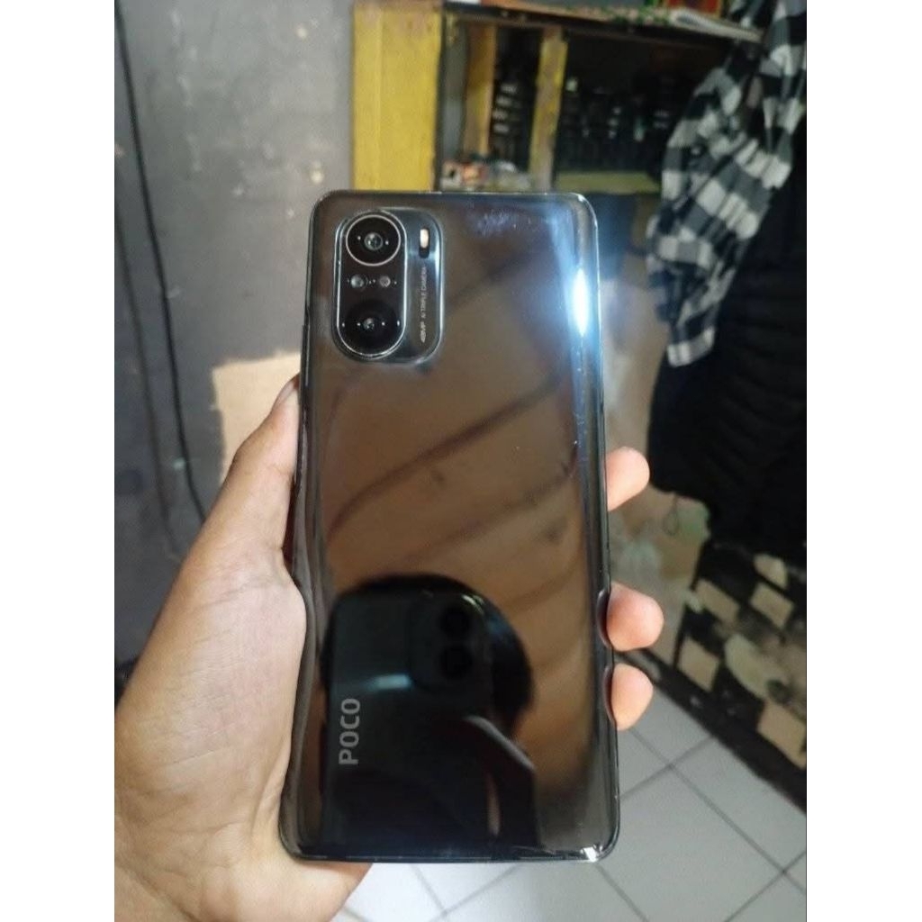 poco f3 matot
