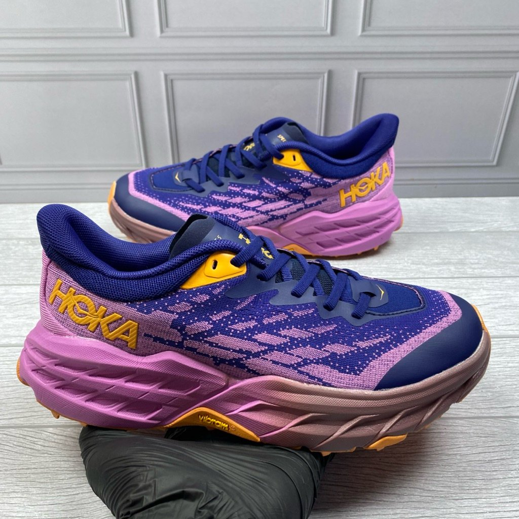sepatu lari trail wanita Hoka speedgoat 5 purple navy running trail shoes