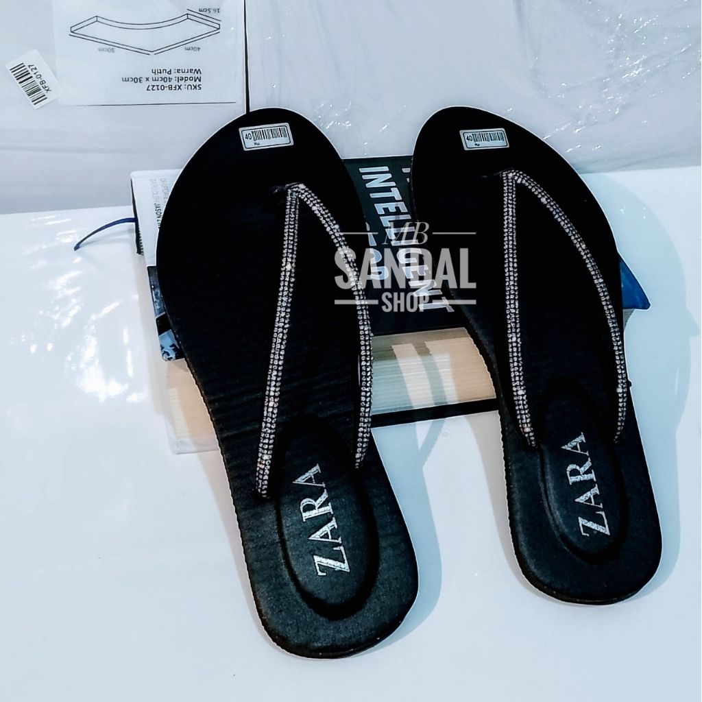 Sandal Jepit Wanita Zara Tali Full Mutiara Sandal Jepit motif Zara Terbaru