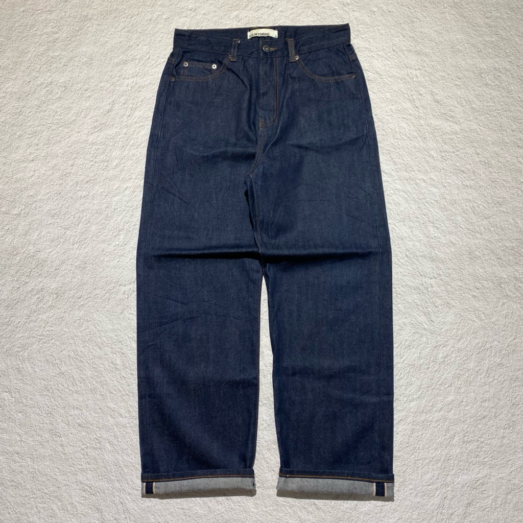 Long pants beslow selvedge