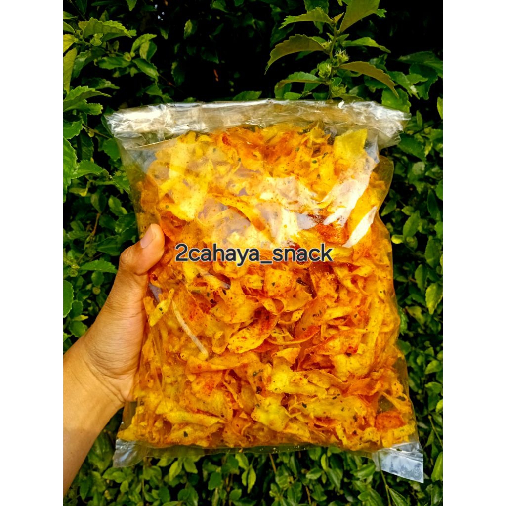 

KERIPIK SINGKONG KRIWIL PEDAS DAUN JERUK 500gr