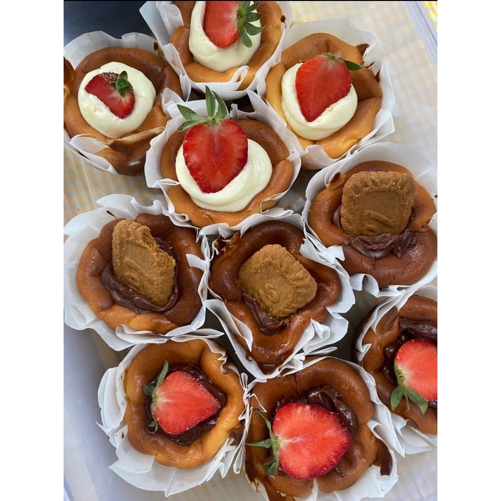 

Mini Burnt Basque Cheesecake - by krumbwl