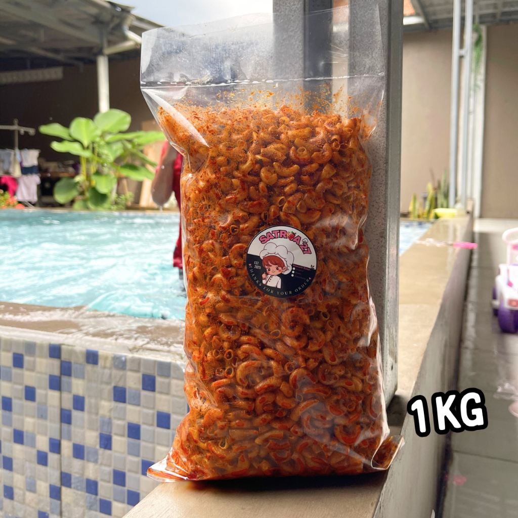 

Makaroni Cikruh Pedas 1kg Daun Jeruk Beberapa Varian Rasa