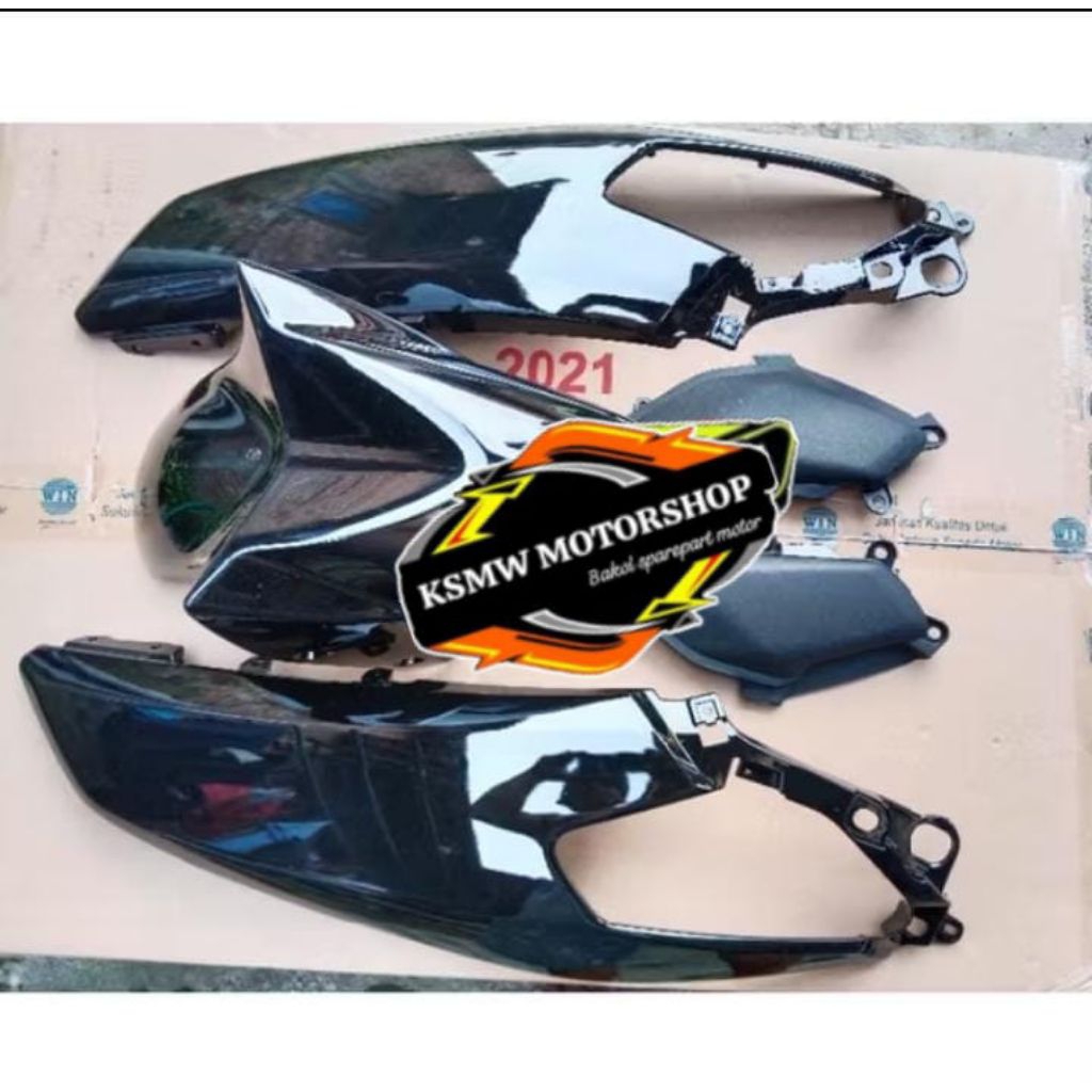 BODY BELAKANG+BODY KECIL+SLEBOR DEPAN YAMAHA NMAX OLD NMAX LAMA HITAM WARNA