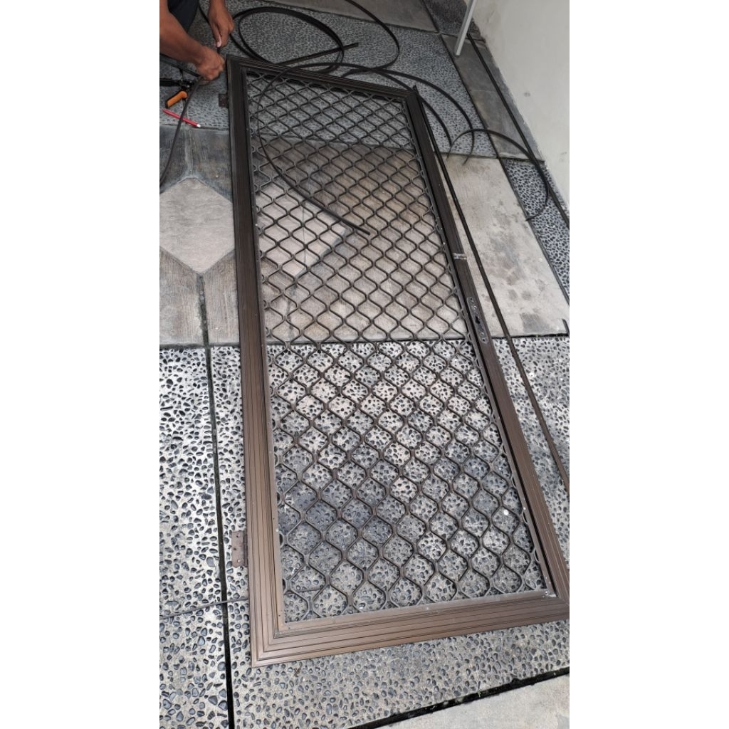 Pintu Kasa Nyamuk Aluminium