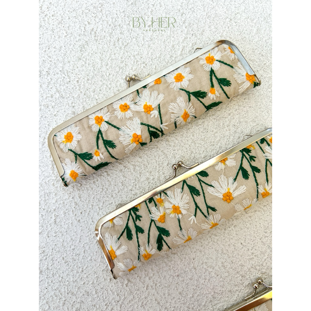 

BY HER - Kisslock Pencil Case