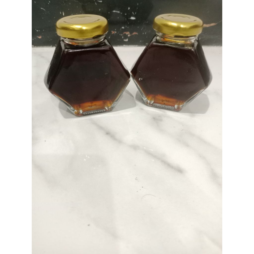 

minyak jinten hitam cair