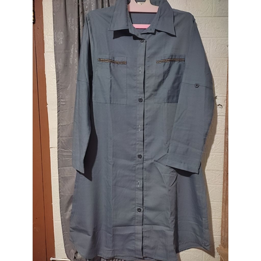tunik saku warna abu tua