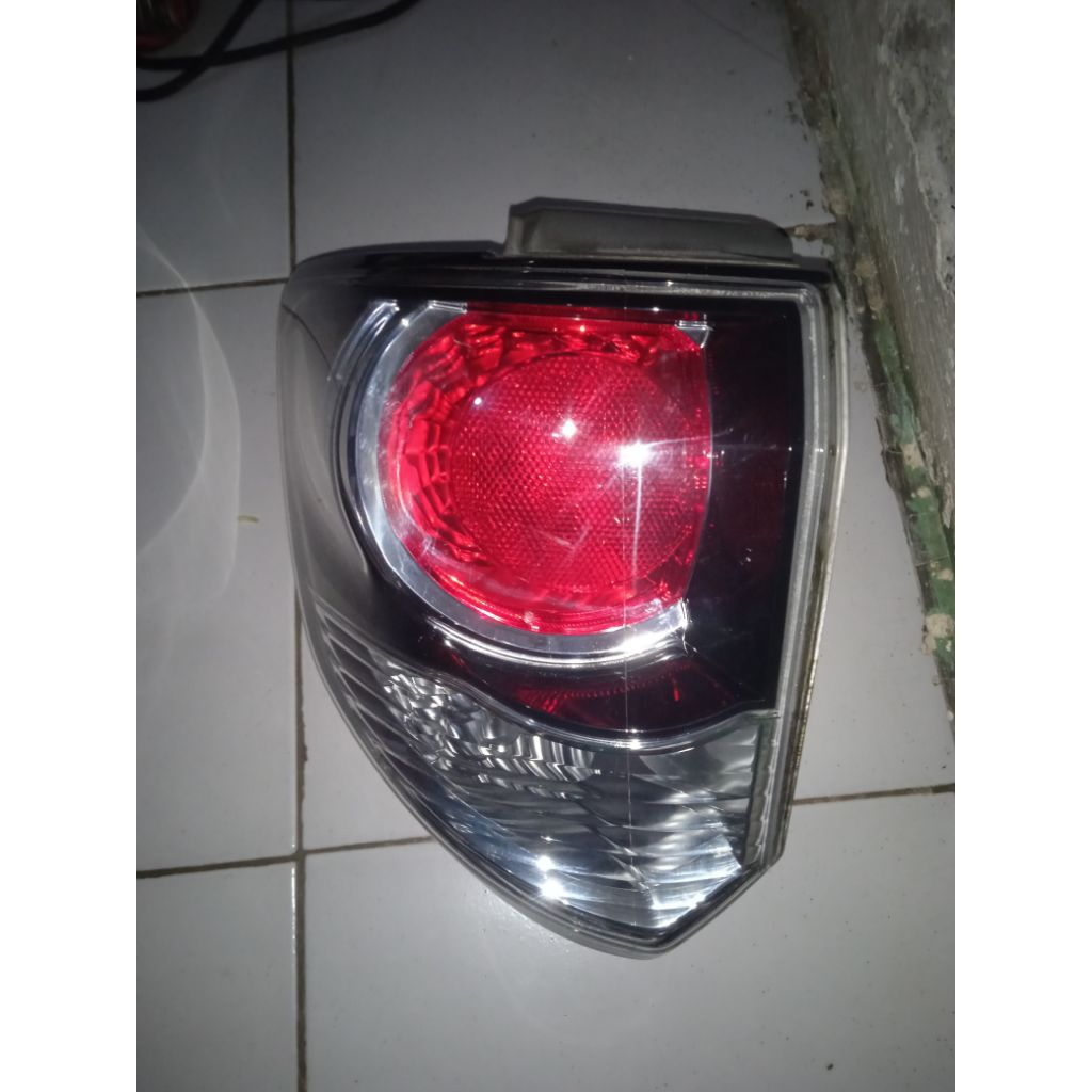 Stoplamp Fortuner 2013