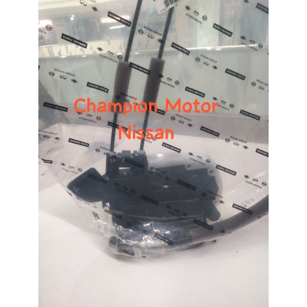 DOOR LOCK PINTU BELAKANG KIRI NISSAN LIVINA ORI