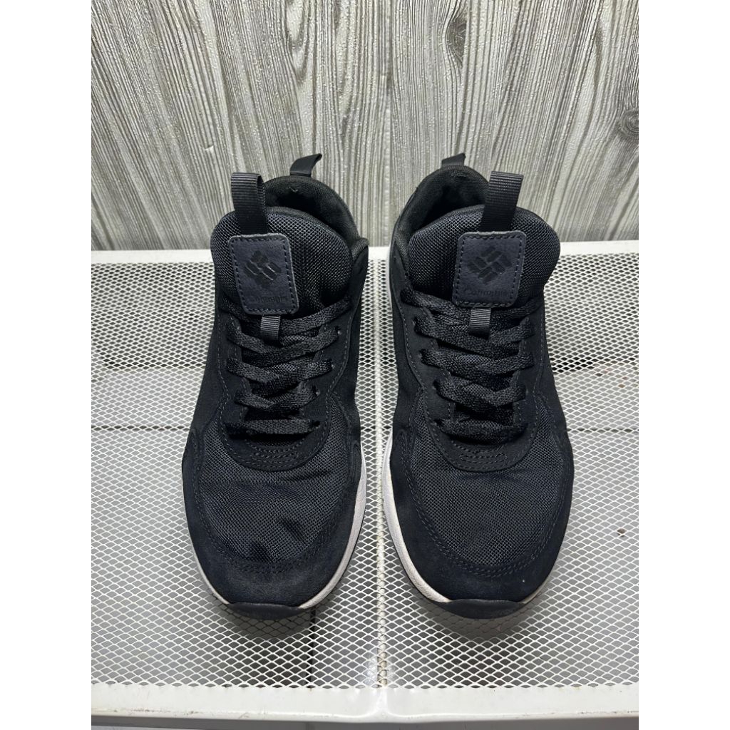 sepatu running Columbia