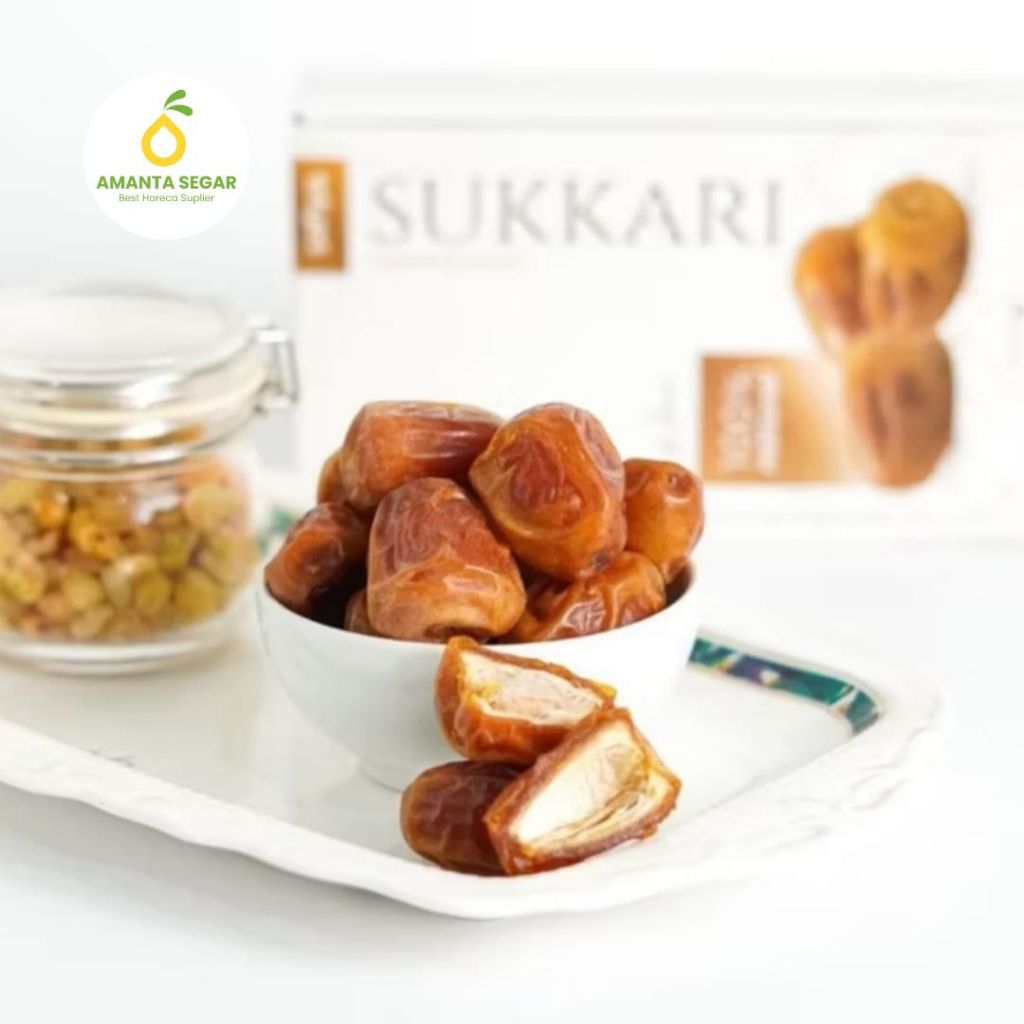 

Kurma Sukkari Sukari Lembut Manis Legit Super Premium Dates Safiyya Safiya Kemasan Box 500 Gram