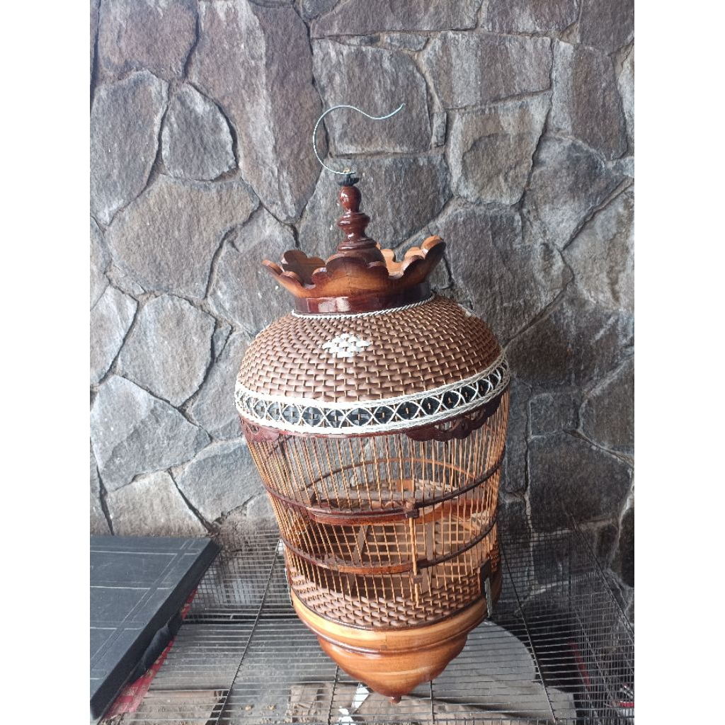 Sangkar burung perkutut Anyaman rotan tebok kayu jati sangkar burung perkutut