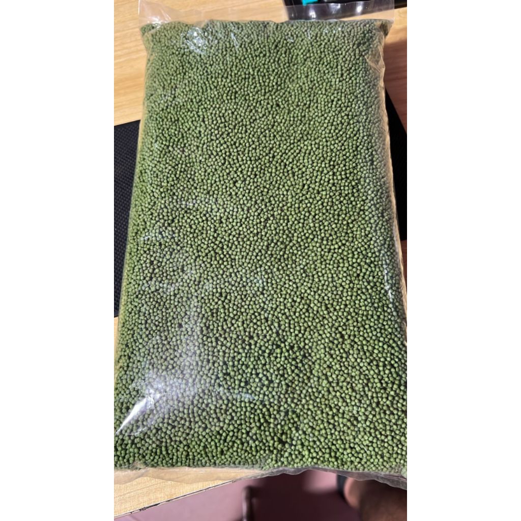 pakan ikan koi protein tinggi untuk bibit