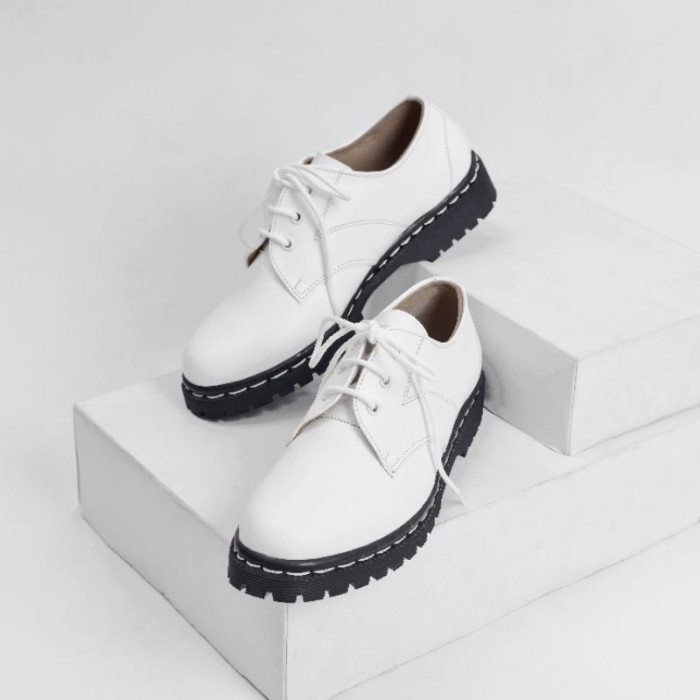 NR_Big_Size Sepatu Docmart Wanita White Big Size Jumbo 40-41-42-43-44-45