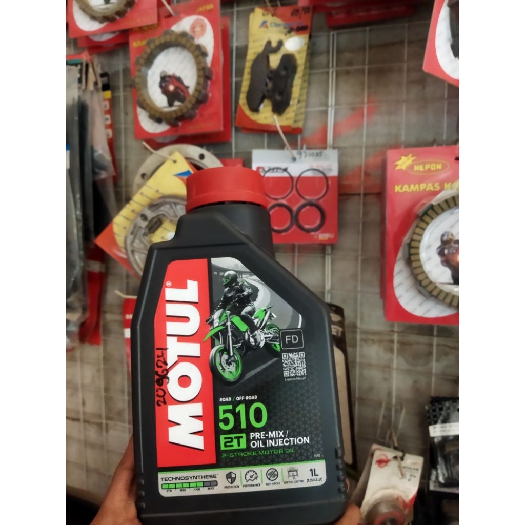 oli motul 2tak original termurah