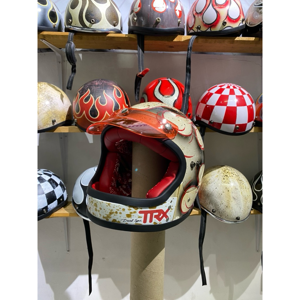 Helm Honda TRX Custom