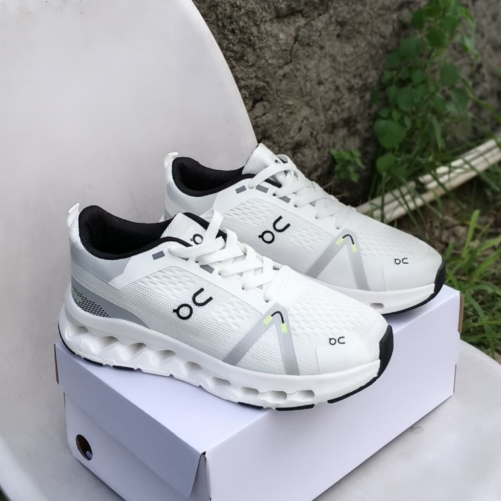sepatu pria QC full white original terkeren