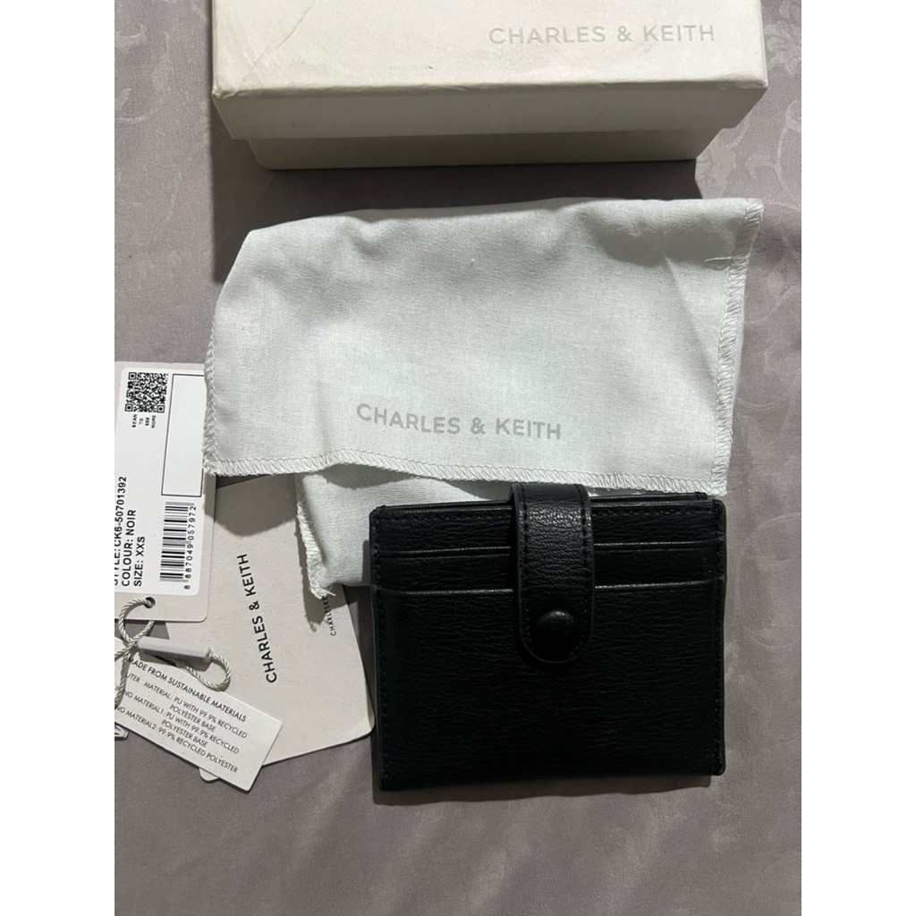 Preloved Card Holder Charles & Keith