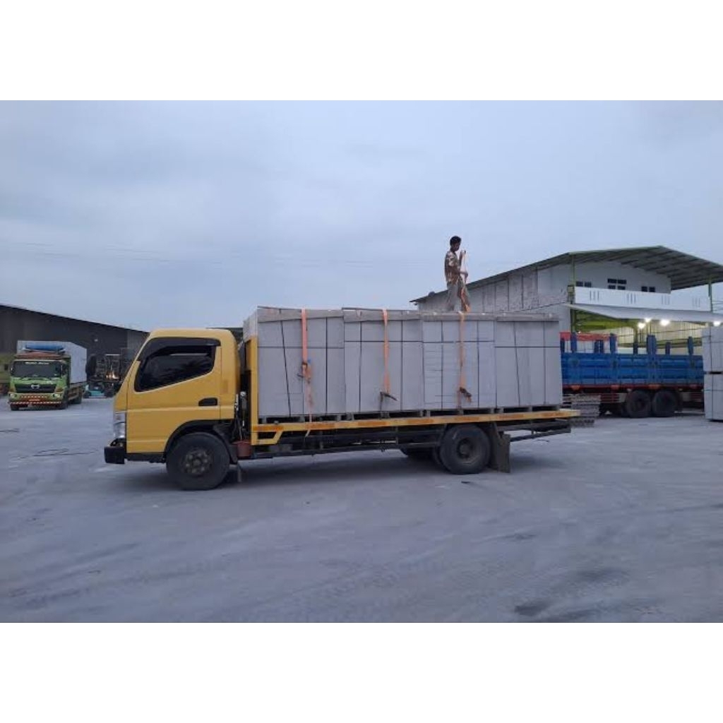 Hebel Bata Ringan Putih per DO 12.6 kubik atau 14.4 kubik