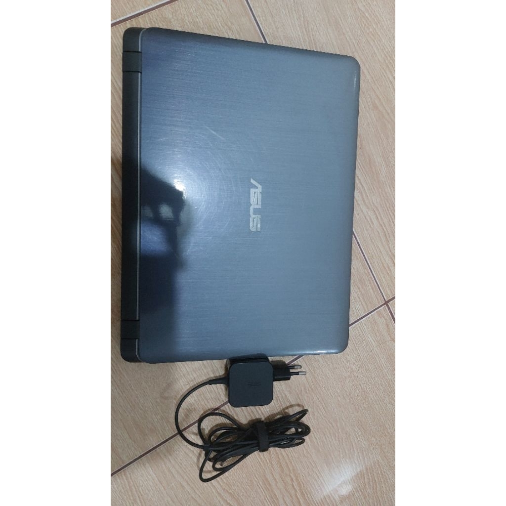 Netbook ASUS A407MA (second)