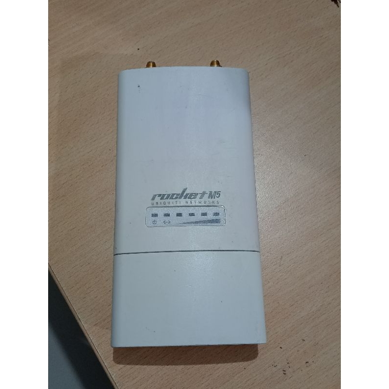 UBIQUITI - Rocket M5