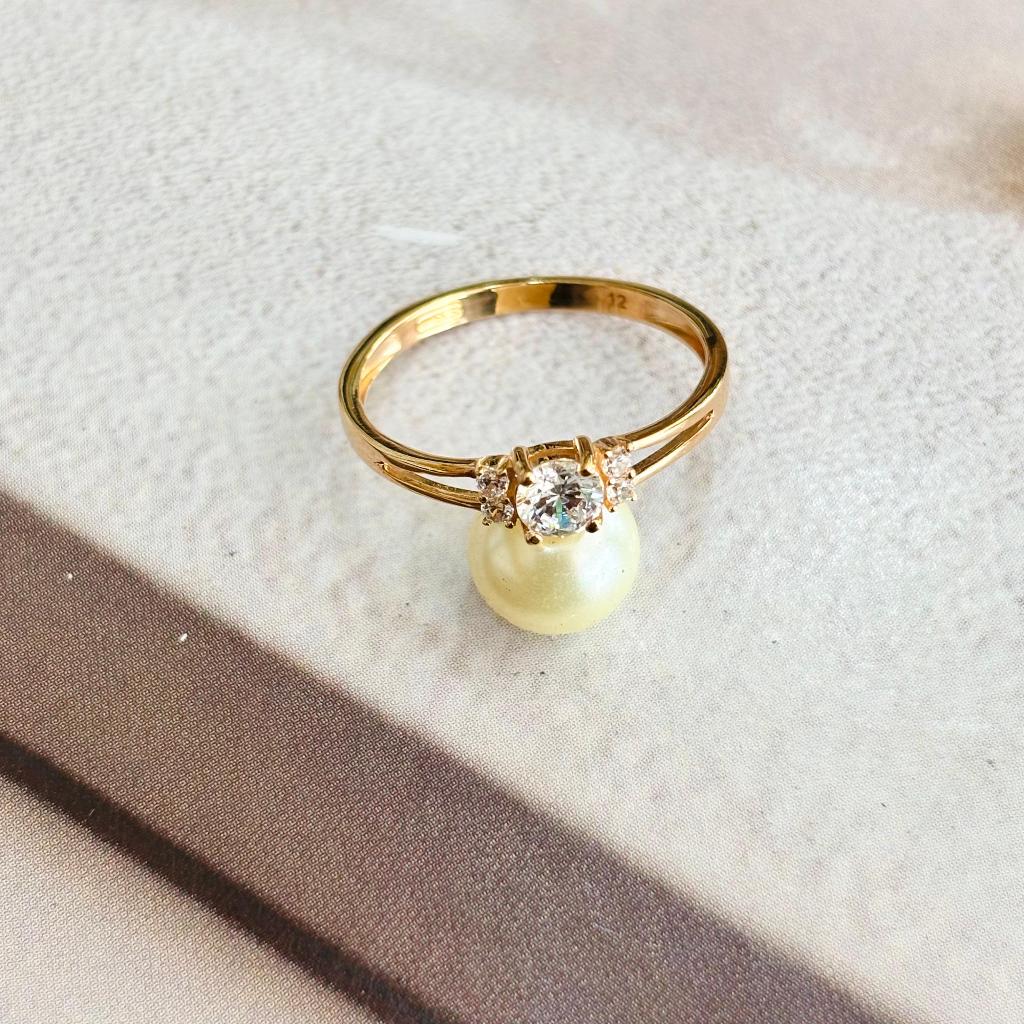 Cincin Emas Solitaire 300/6K