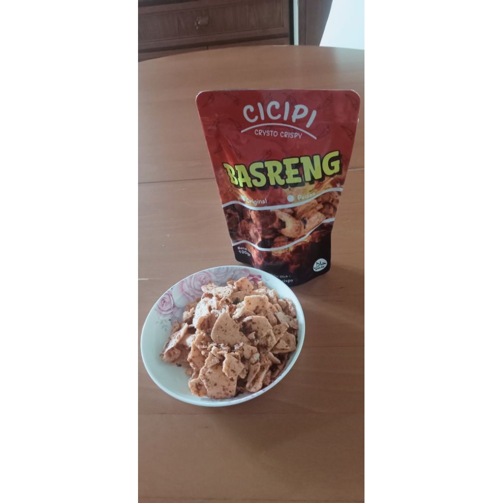 

basreng daun jeruk pedas/original