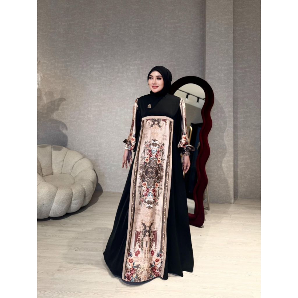 DRESS Rosalinda hitam Shella saukia