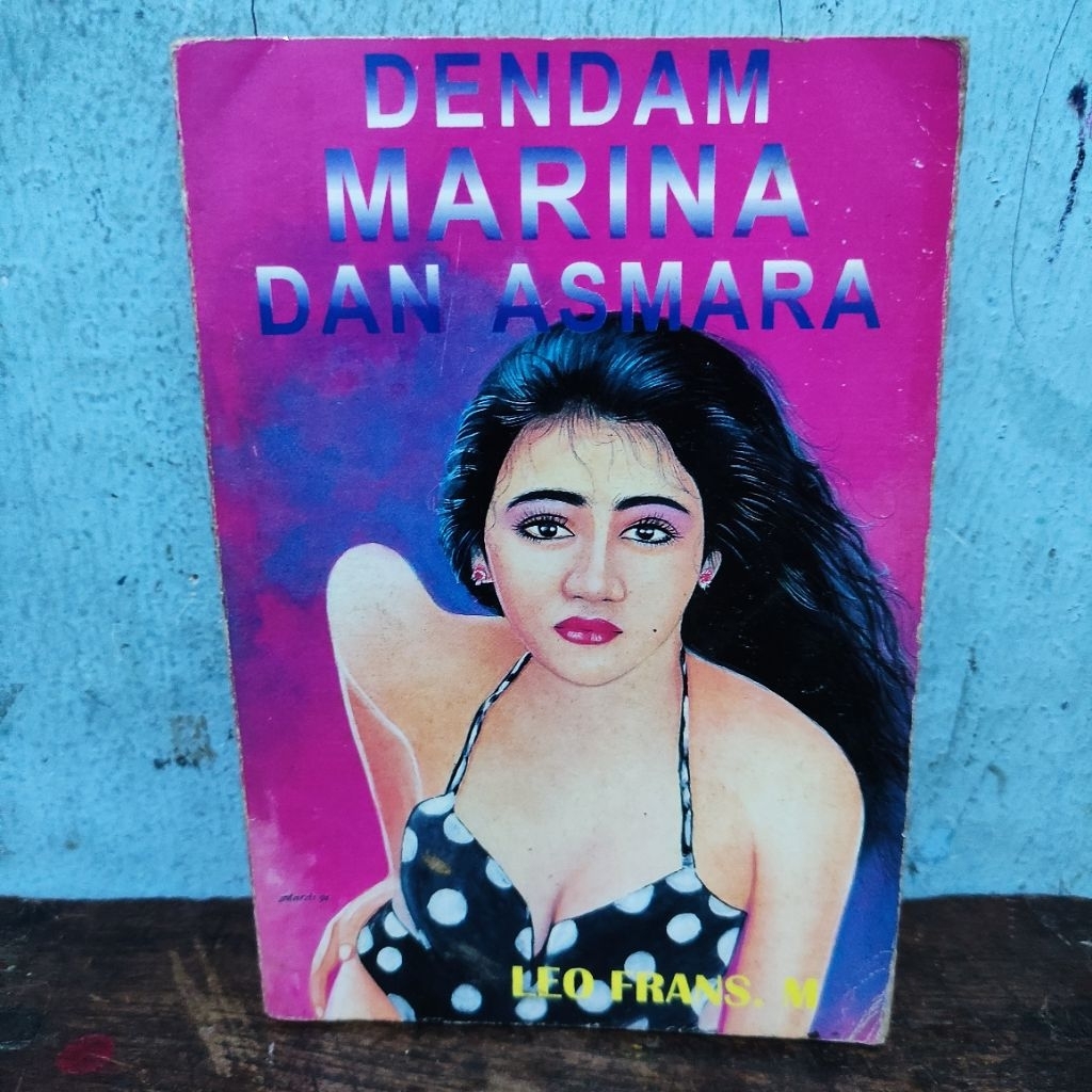 NOVEL DENDAM MARINA DAN ASMARA