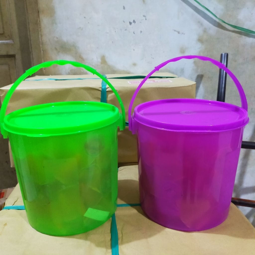

Jelly aneka rasa hadiah ember isi 2x150