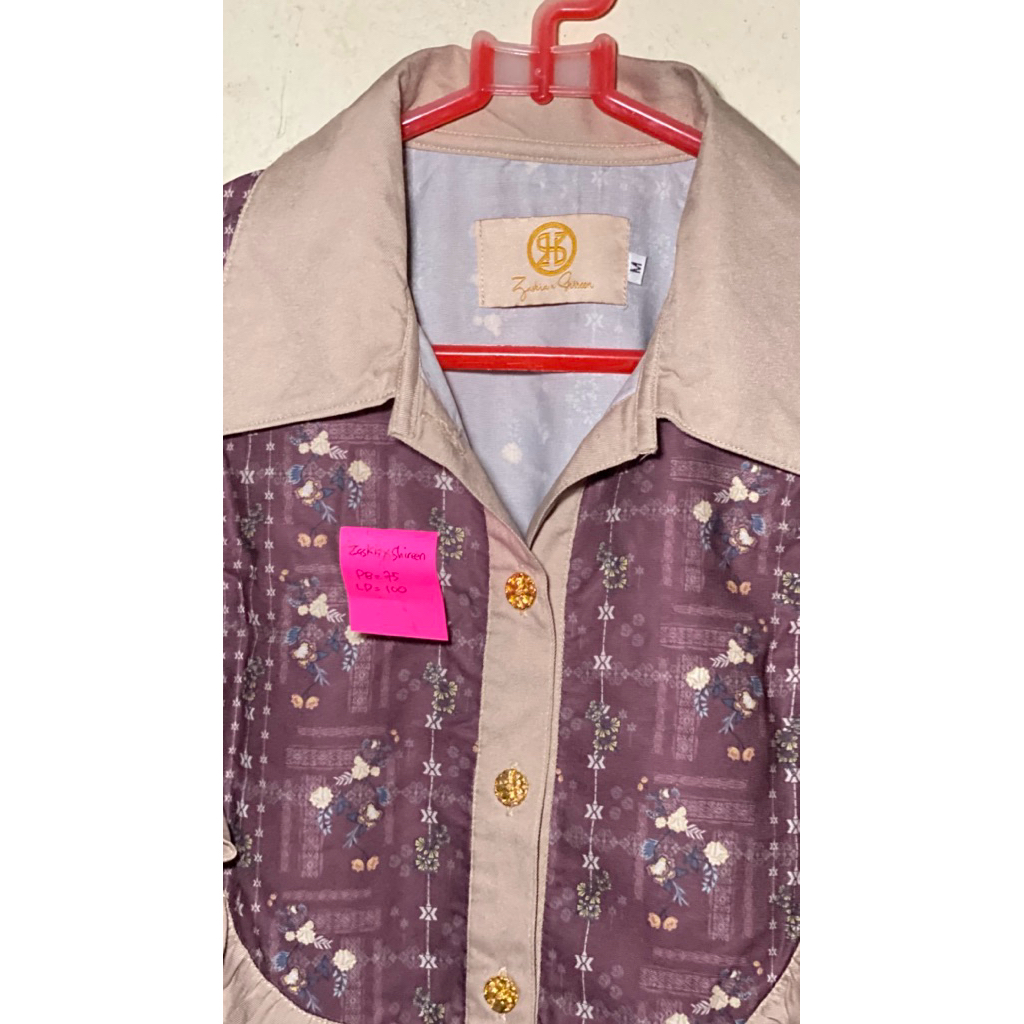 kemeja blouse by Zashi (Zaskia X Shireen Sungkar)
