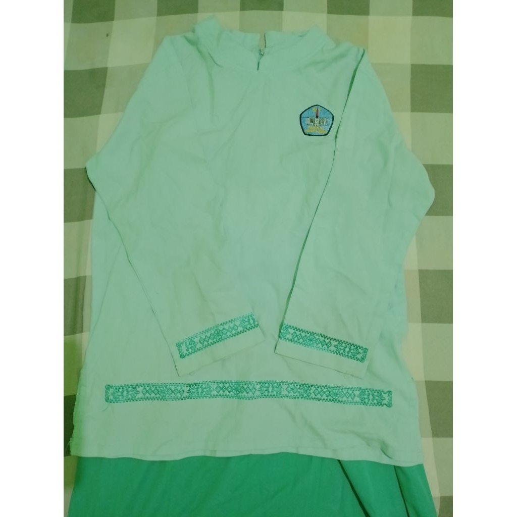 PRELOVED BAJU SADARIAH MUSLIM